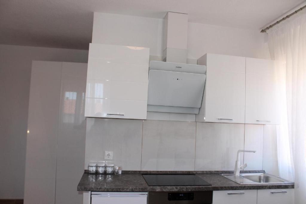 Jeta 2 Studio & Rooms Задар Екстериор снимка